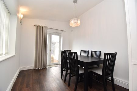 Sproughton Road, Ipswich, Suffolk, IP1 5AH - Photo 2