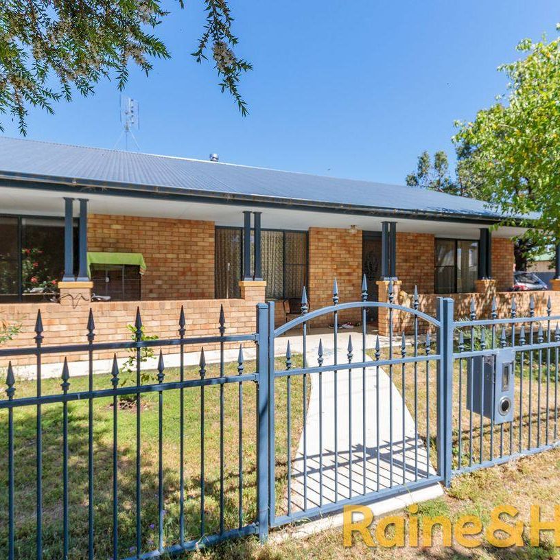 1 Taylor Street, Dubbo, NSW 2830 - Photo 2