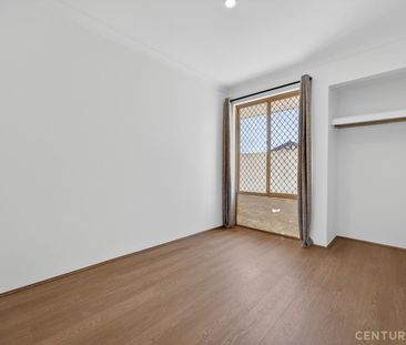 Freshly Renovated 3x1 - Photo 6