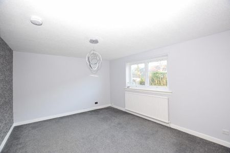 2 bedroom semi-detached house to rent - Photo 3