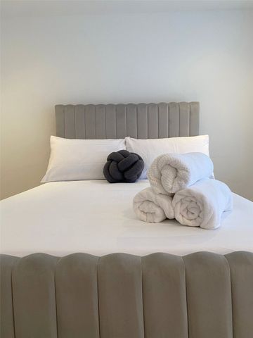 Student Properties to Let - Photo 3