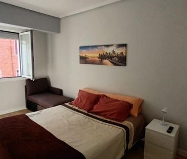 Apartamento de alquiler en Barrio de Uribarri - Photo 4