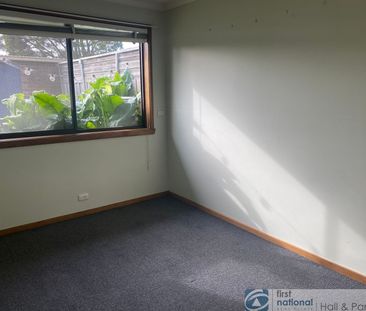 2 / 14 Codrington Street, Cranbourne - Photo 1
