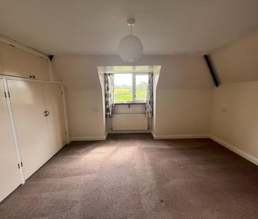 3 bedroom detached house to rent - Photo 4