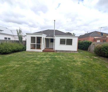 9 Cambridge Street, Belmont, Vic 3216 - Photo 6