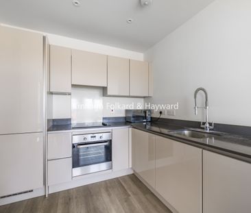 Bittacy Hill, Mill Hill, London, NW7 - Photo 4