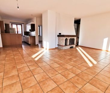 Large 4.5-room apartment with fireplace - Photo 3