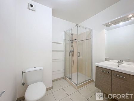 Location Appartement 2 pièces 38m² - Photo 5