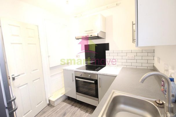 1 bedroom flat to rent - Photo 1