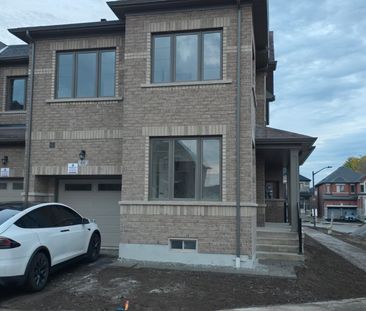 For Lease - 60 McGowan Drive, Whitby, Ontario - Photo 1