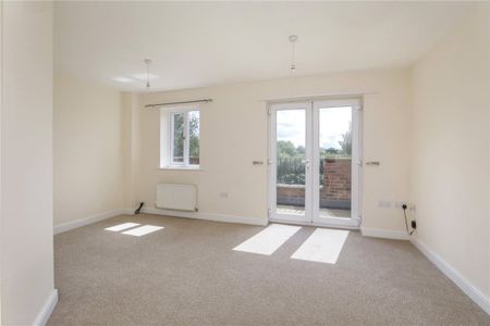 Well-presented and deceptively spacious three bedroom, three-storey semi detached in this cul-de-sac on the sought after estate in Harworth. - Photo 2
