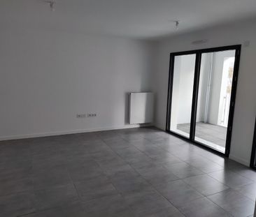 location Appartement T2 DE 41.3m² À CLERMONT-FERRAND - Photo 6