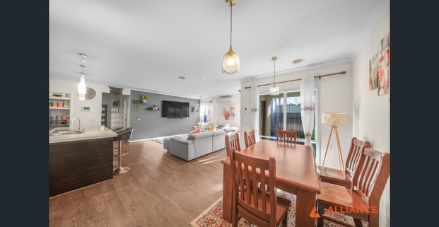 Spacious 4-Bedroom Family Home in Wollert - Photo 1