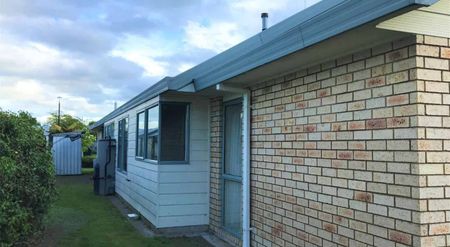 Ideal Home in Sought After Flagstaff - Photo 4