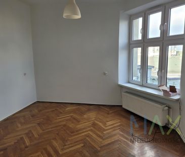 Słoneczna kawalerka w cichym zakątku Kazimierza - Photo 6