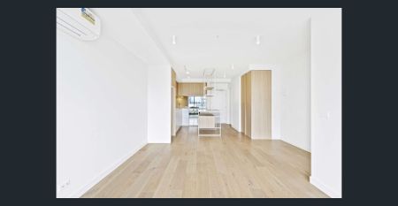 Modern Apartment Living with Convenience and Style - Photo 3