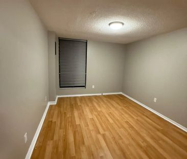 25 Kensington Road #808 - Photo 4