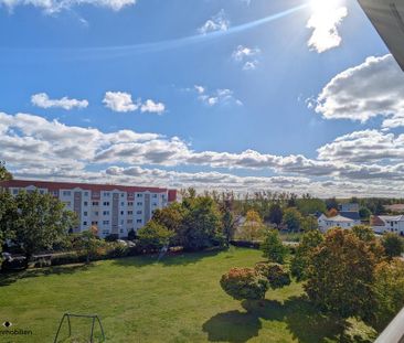 ++ sonnige 2-Raum-Wohnung mit Balkon & netter Hausgemeinschaft - in... - Photo 1