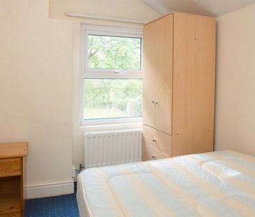 4 bedroom house to rent - Photo 3