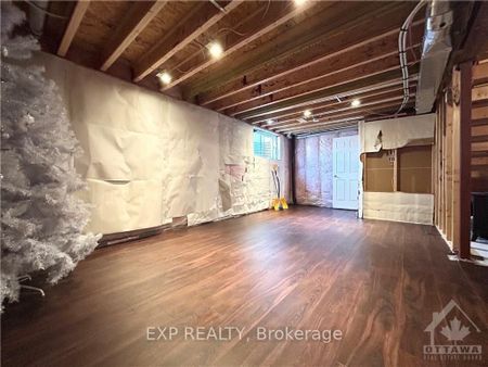 For Lease - 649 CLEARBROOK Drive, Barrhaven, Ontario - Photo 3