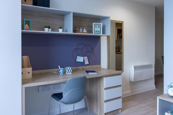 1 bedroom private hall to rent - Photo 1