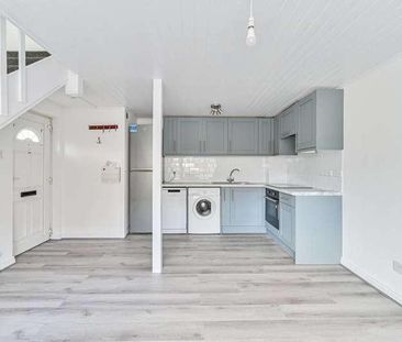 Nickelby Close, Thamesmead, SE28 - Photo 6