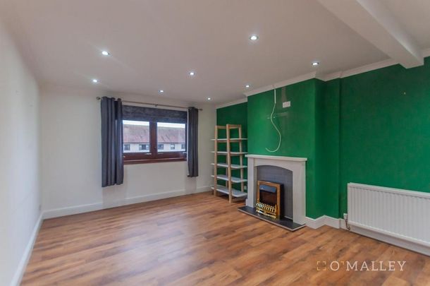 4 bedroom flat to rent - Photo 1