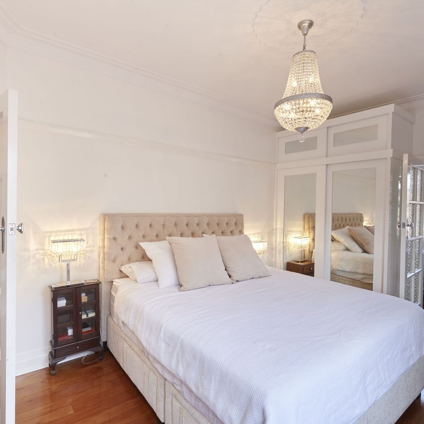 Centrally located Art Deco Inspired Elegance - Photo 1