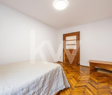Apartament in vila, 3 camere – Centrul Vechi - Piata Unirii - Fotografie 1