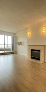 Vancouver Oakridge Spacious Top Floor 1Br+2bath Unit for Rent! - Photo 3