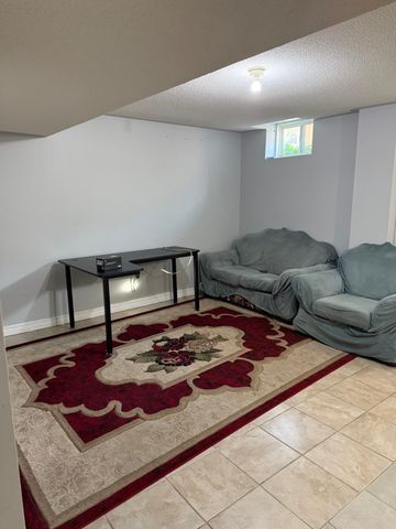 For Lease - 66 Portstewart Crescent, Brampton, Ontario - Photo 4