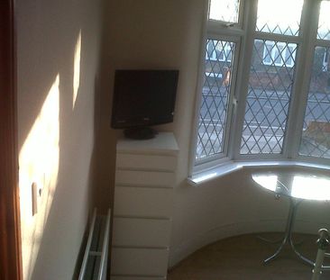 Room in a Shared House, Suffolk Road, IG11 - Photo 1