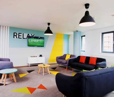 Large Highest Double Ensuite - Photo 4