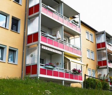 neu sanierte 3-Raumwohnung mit Balkon in ruhiger Lage ab Frühjahr 2026 - Photo 2