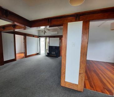 Elevated Captains House - Photo 2