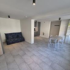 Location Appartement 1 pièce 29m² ANICHE 59580 - Photo 1