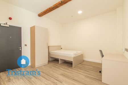 1 bed Apartment for Rent - Photo 2