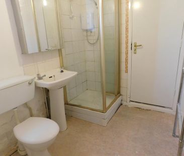 2 bedroom maisonette to rent - Photo 6