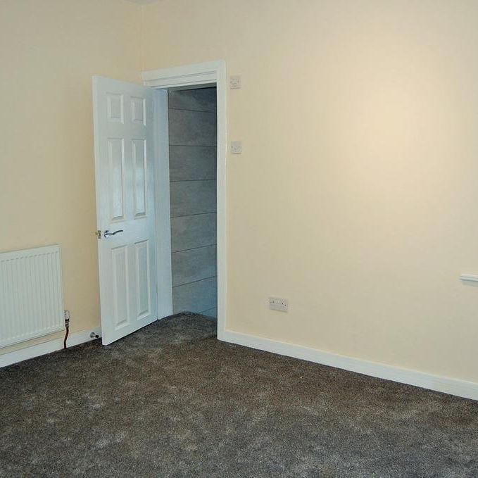2 bedroom house to rent - Photo 1