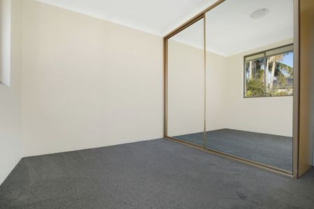 6/13 Mercury Street, WOLLONGONG - Photo 2