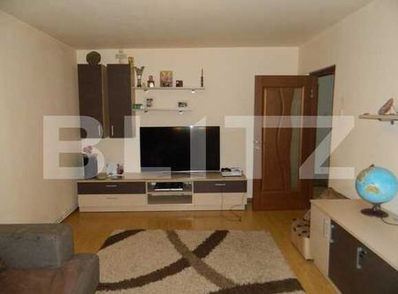 4 camere, decomandate, 85 mp, zona strazii Oltului - Fotografie 5
