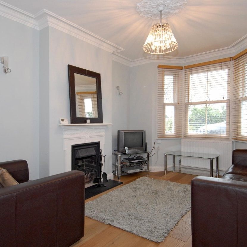 2 bedroom terraced house to rent - Photo 1
