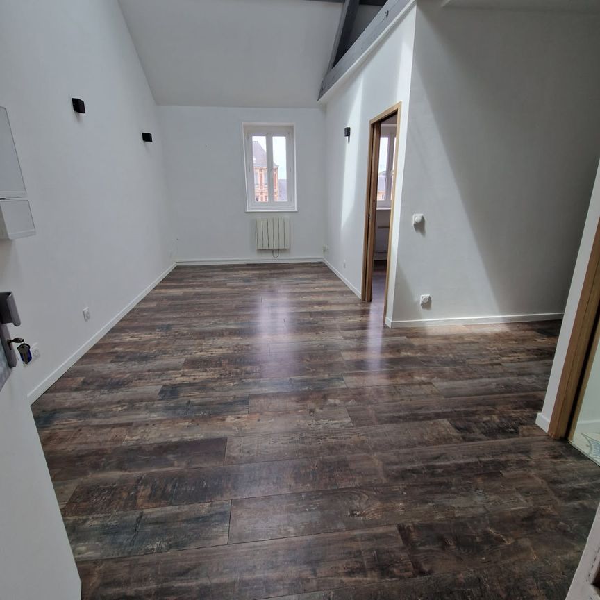 Location Appartement 2 pièces 38m² FECAMP 76400 - Photo 1