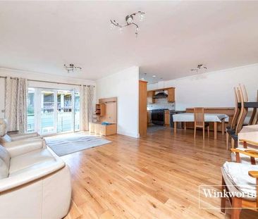 Hartnell Court, Ballards Lane, London, N3 - Photo 3