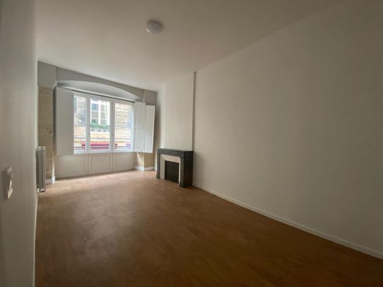 Location Appartement 5 pièces 167m² BORDEAUX 33000 - Photo 1