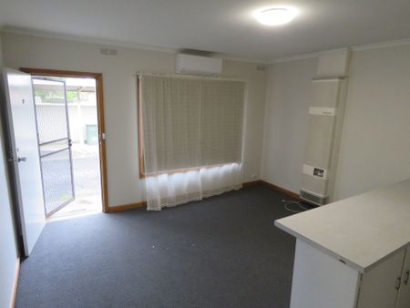 AFFORDABLE 2 BEDROOM UNIT IN ALFREDTON - Photo 4