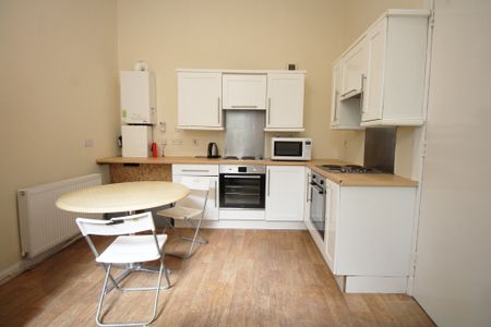 Hillhead Street, Hillhead, Glasgow - Photo 4