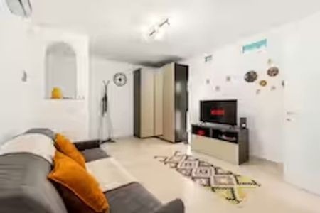 Piazza Edoardo Ferravilla, Milan, Lombardy 20129 - Photo 2