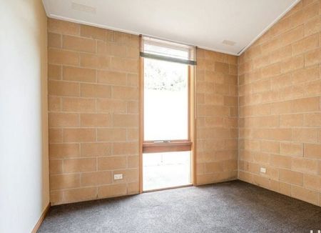 1/92 McKillop Street, Geelong - Photo 4