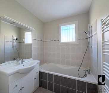 Location Appartement 3 pièces 63m² - Photo 1